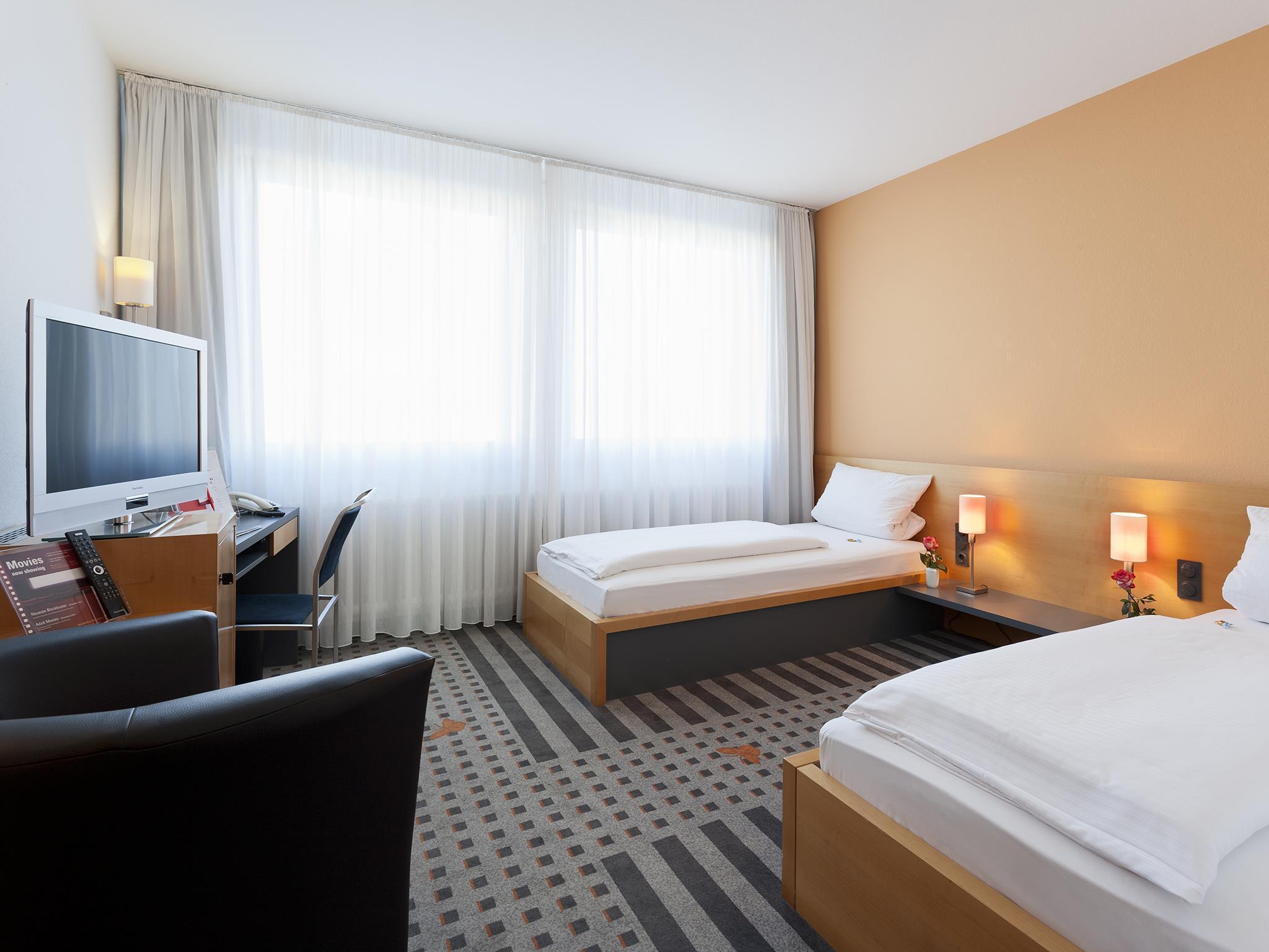 Best Western Hotel Am Europaplatz Koenigsbrunn Luaran gambar