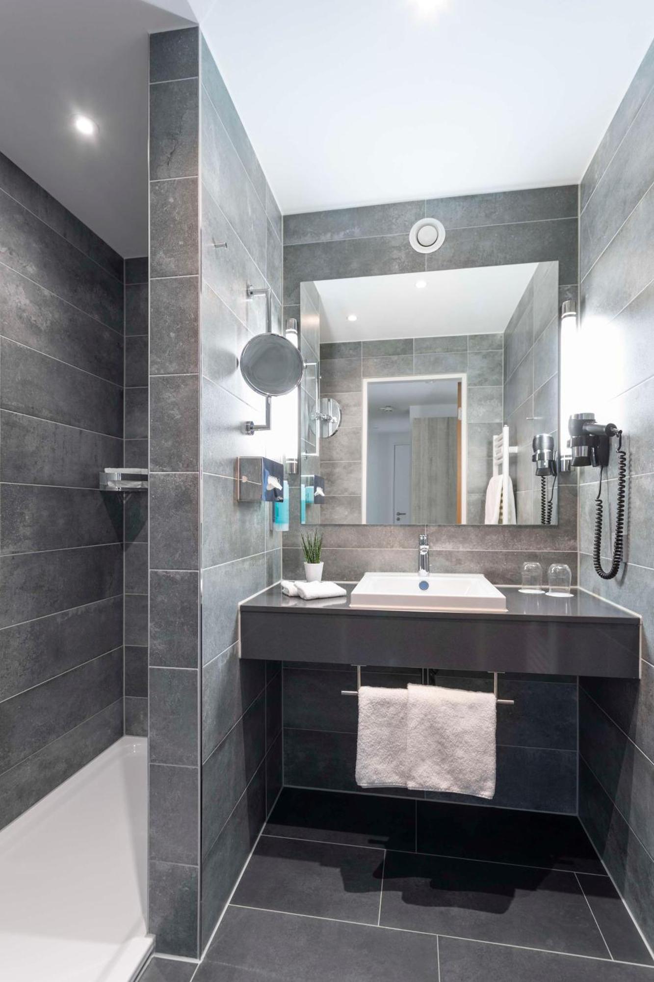 Best Western Hotel Am Europaplatz Koenigsbrunn Luaran gambar