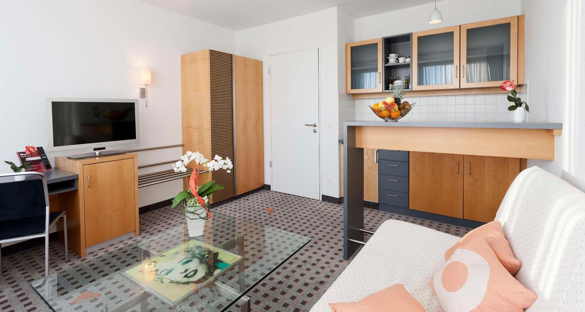 Best Western Hotel Am Europaplatz Koenigsbrunn Luaran gambar