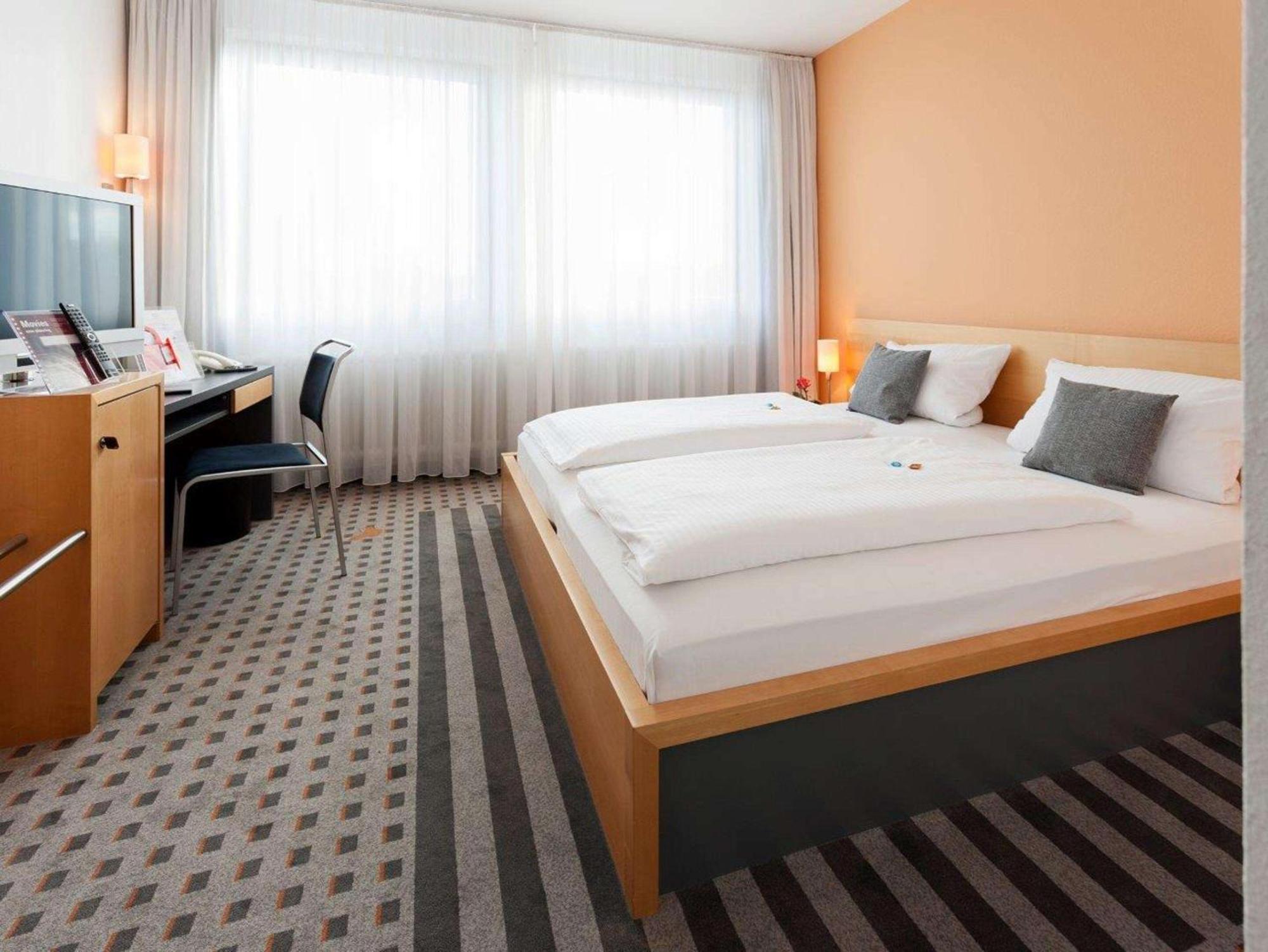 Best Western Hotel Am Europaplatz Koenigsbrunn Luaran gambar